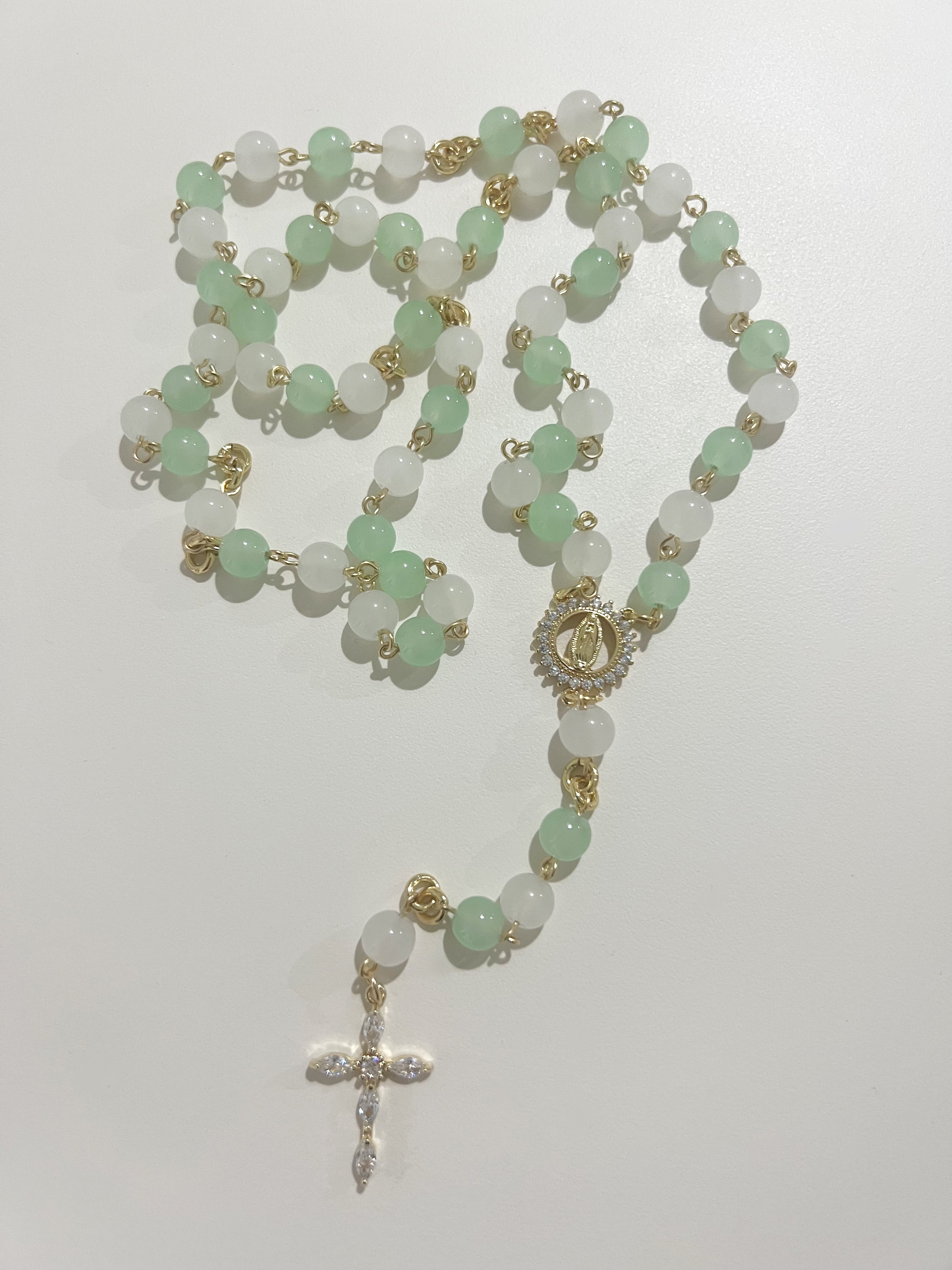 Maison de Marie Full Rosary