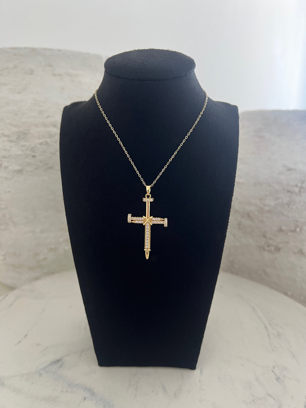 The Crucis Lux Necklace (Gold)