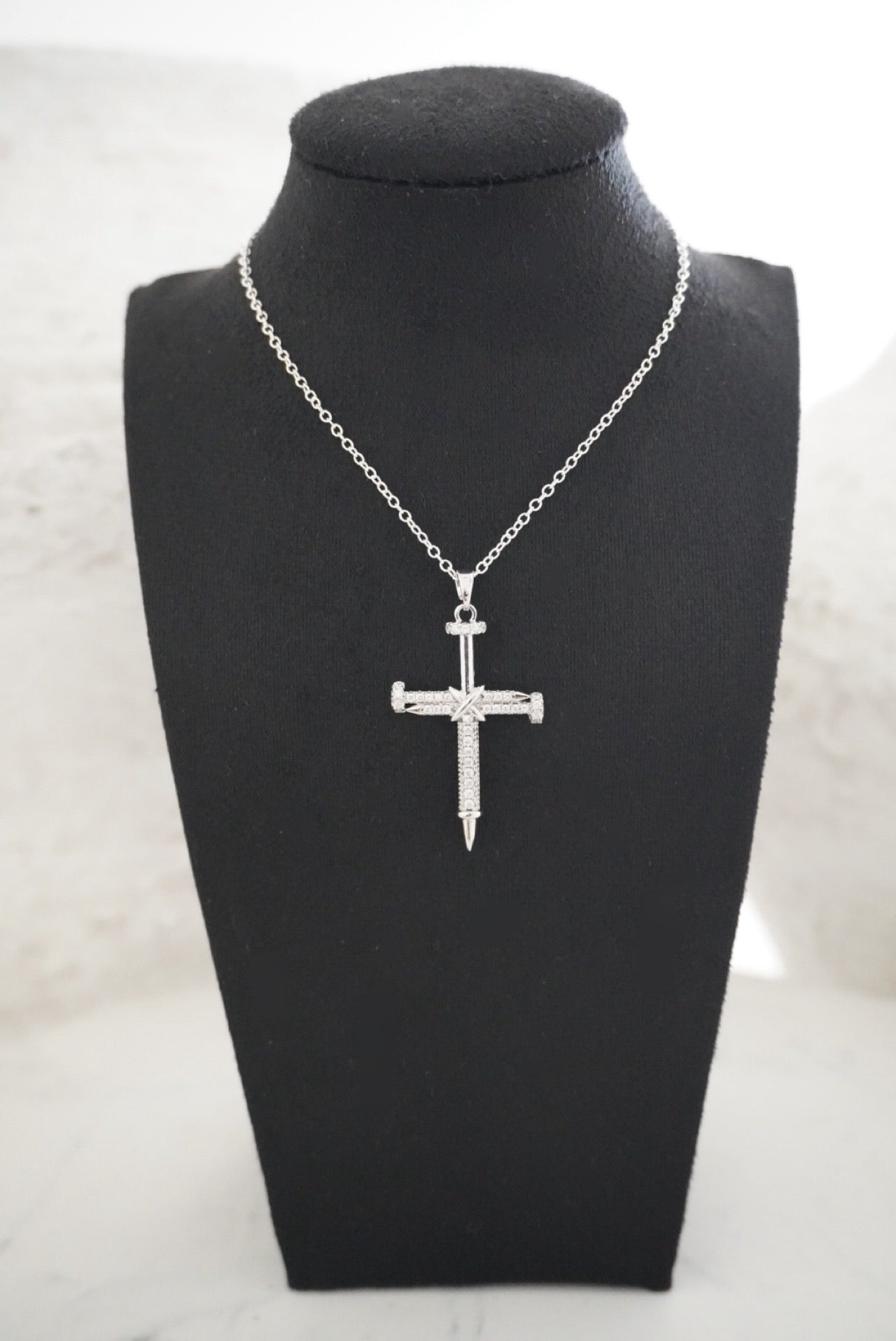 The Crucis Lux Necklace (Silver)