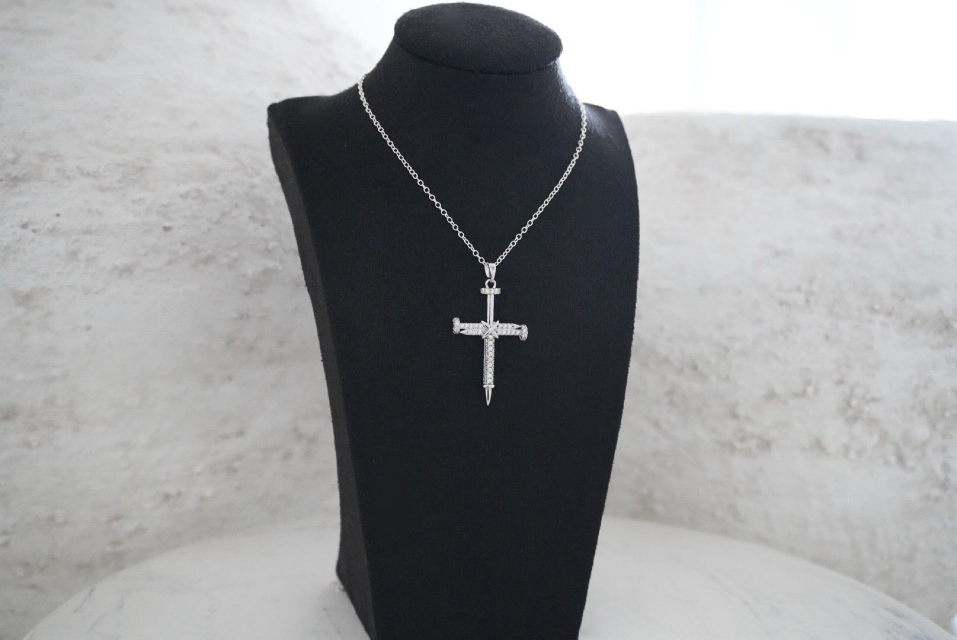 The Crucis Lux Necklace (Silver)