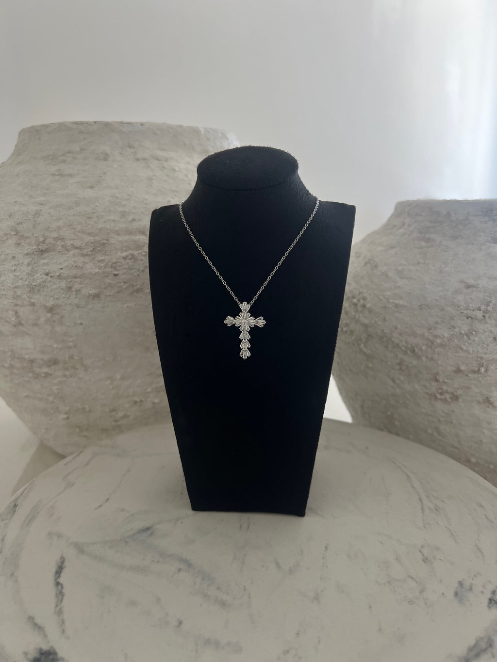 The Lumen Christi Cross Necklace (Silver)